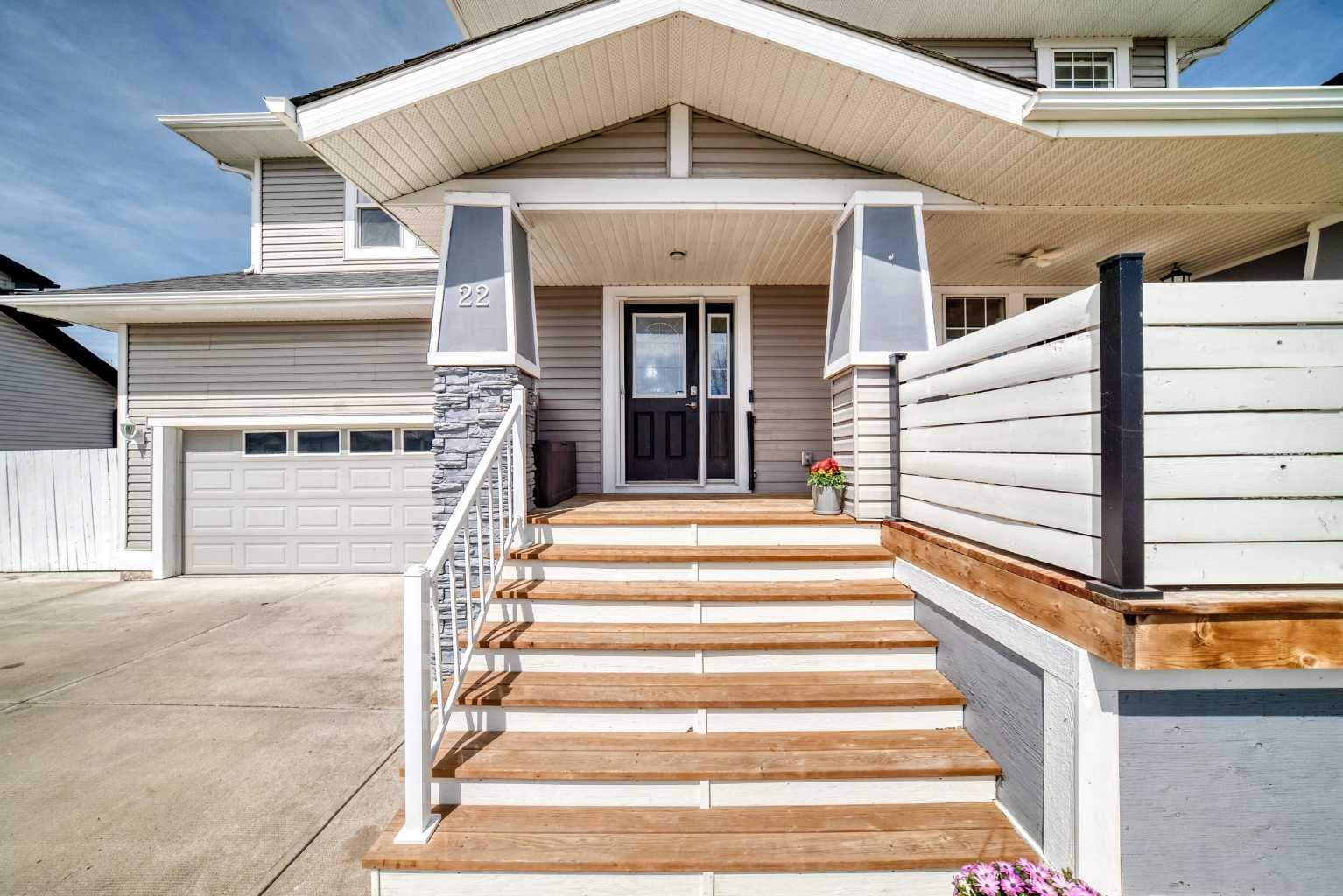 22 Moe Avenue NW — photo 5
