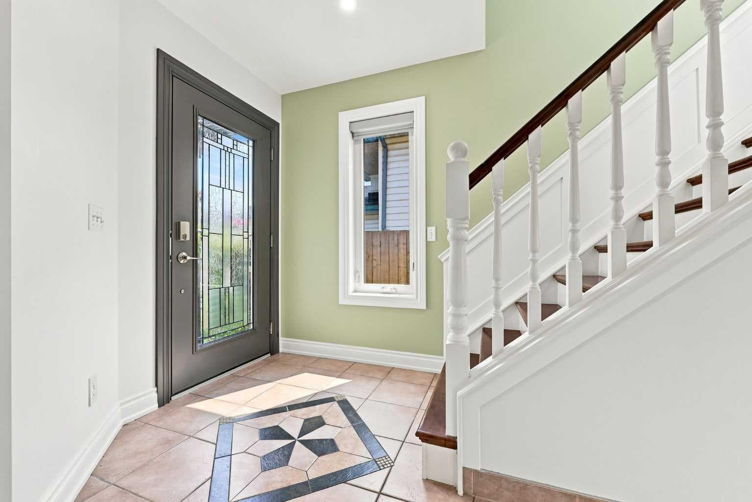 454 Millrise Square SW — photo 3