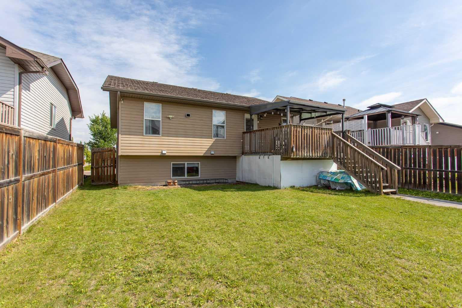 71 Vanier Drive — photo 3