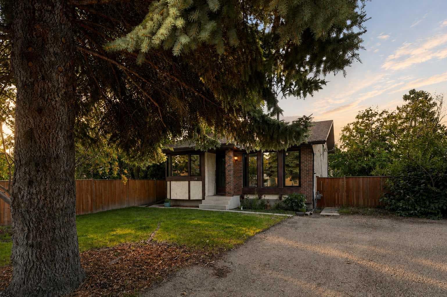 13 Spruce Drive — photo 2