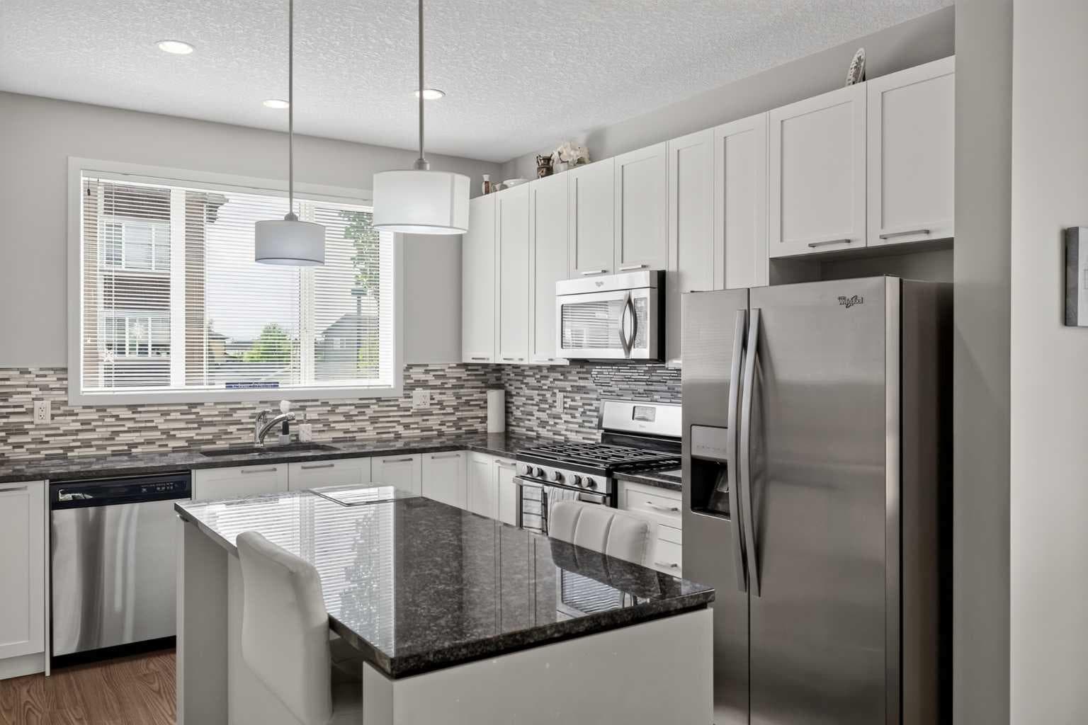 202 Copperpond Row SE — photo 5