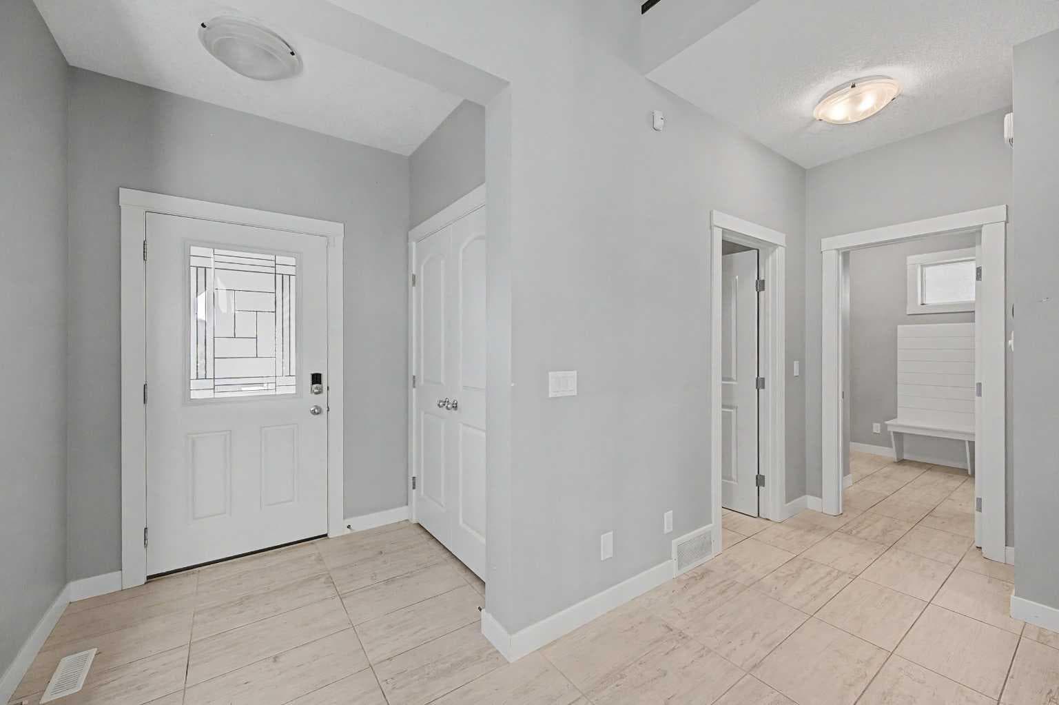 604 Midtown Place SW — photo 2