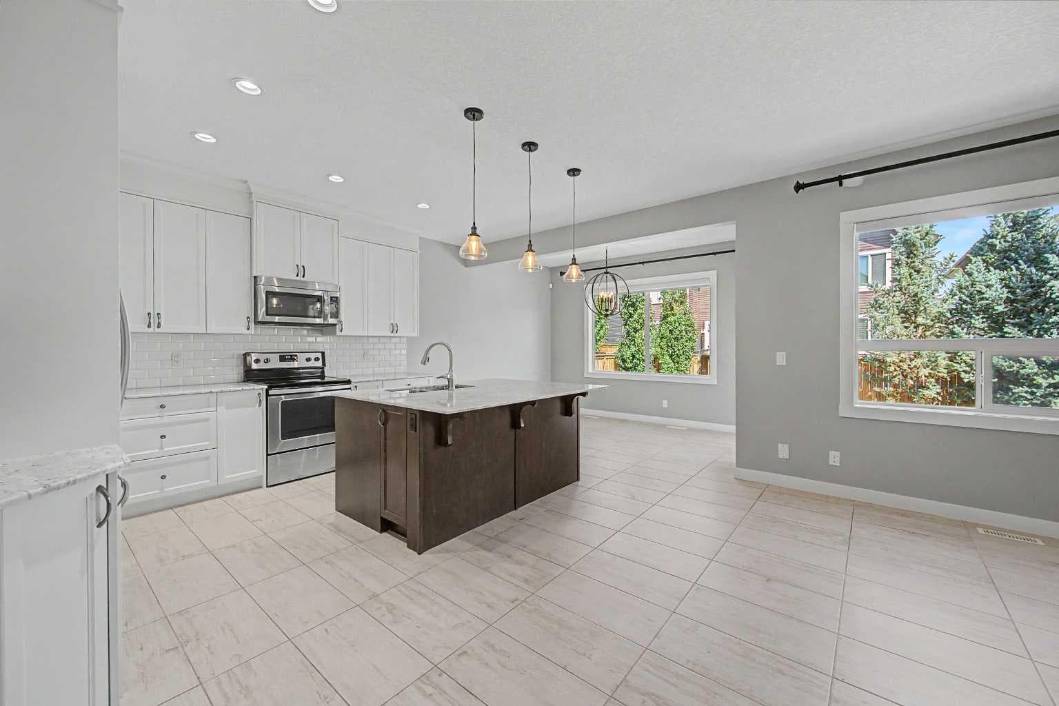 604 Midtown Place SW — photo 3
