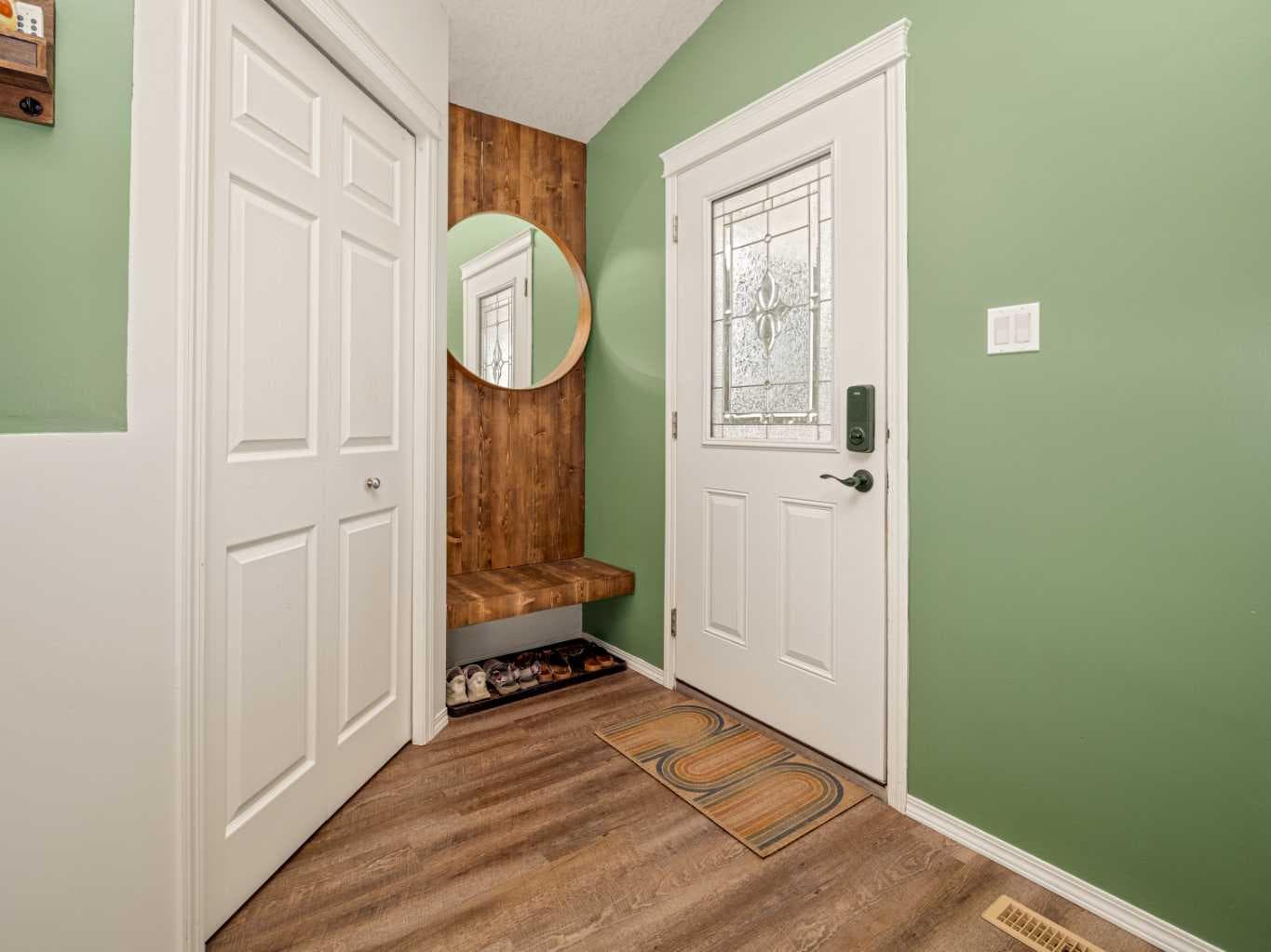 159 Aberdeen Road W — photo 3