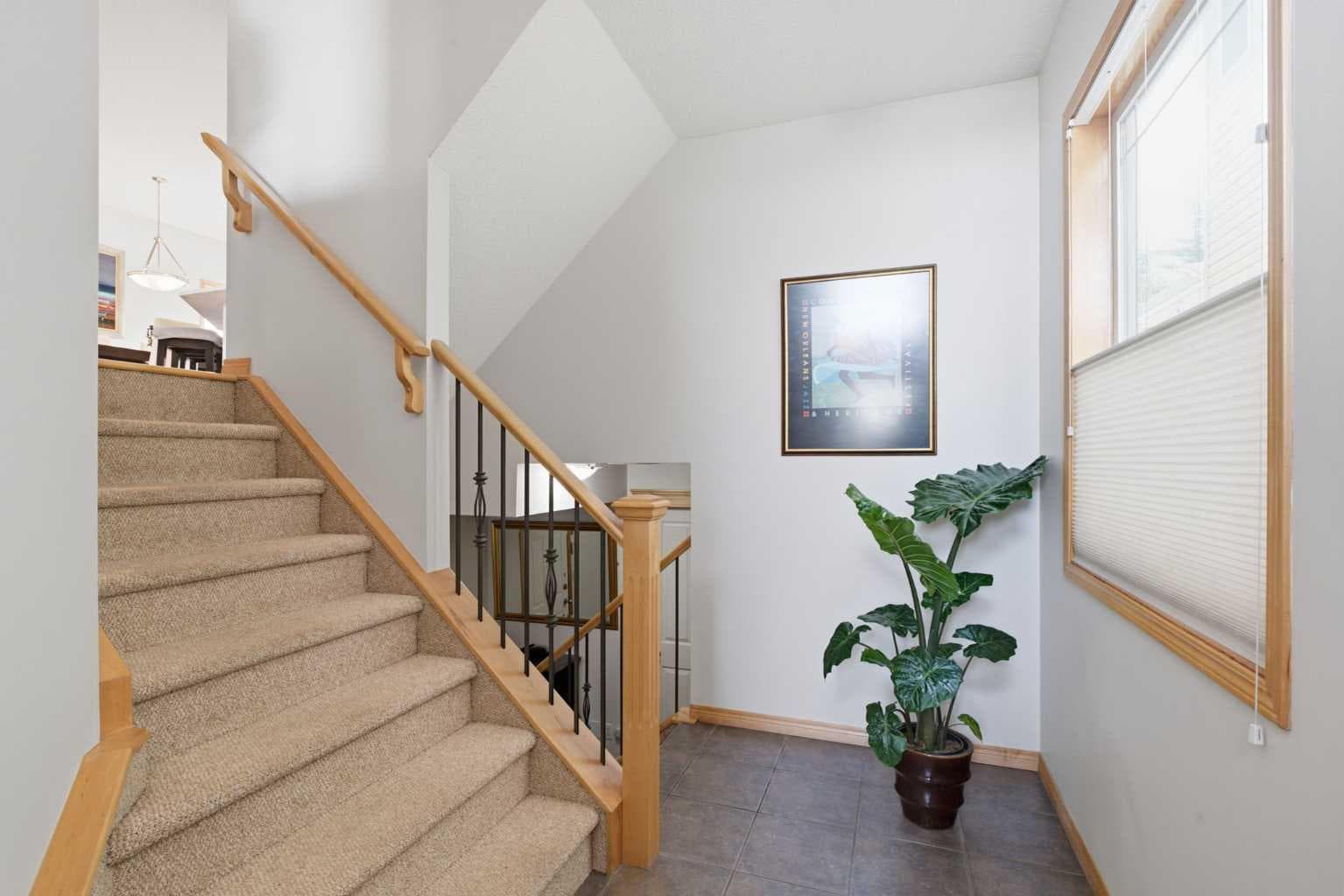 54 Rockyledge Rise NW — photo 4