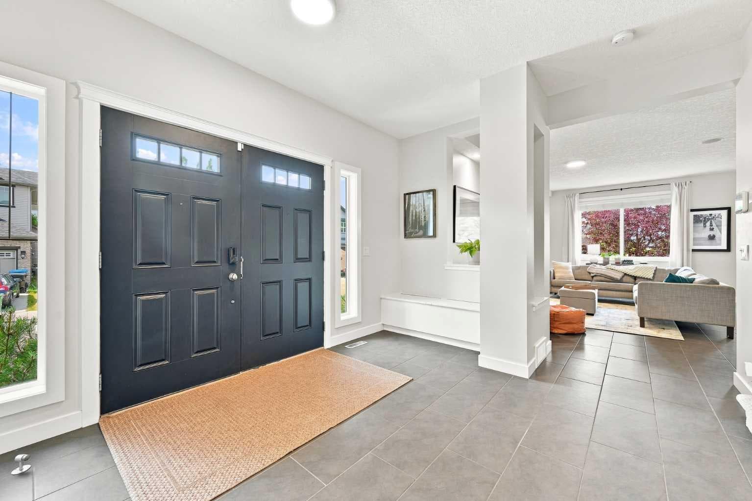 4 Silverado Saddle Court SW — photo 4