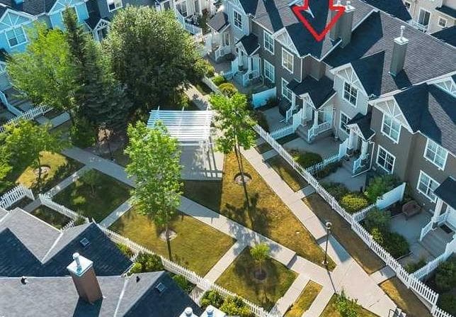 80 Elgin Gardens SE — photo 2