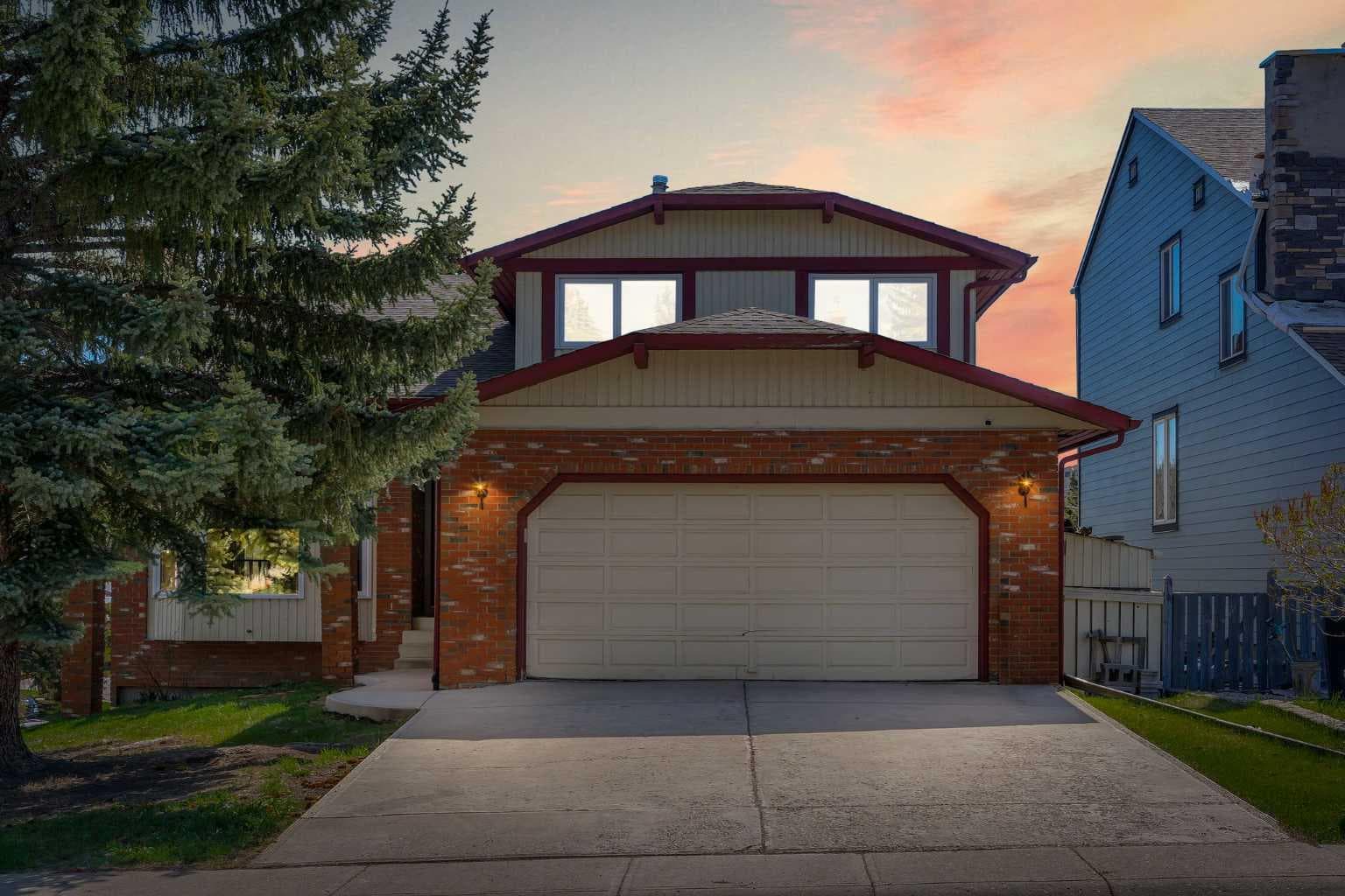 4 Edgehill Crescent NW — photo 3
