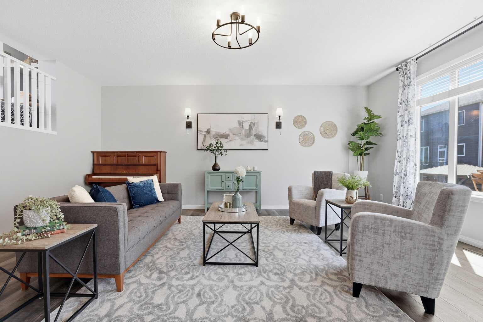 25 Yorkville Green SW — photo 2