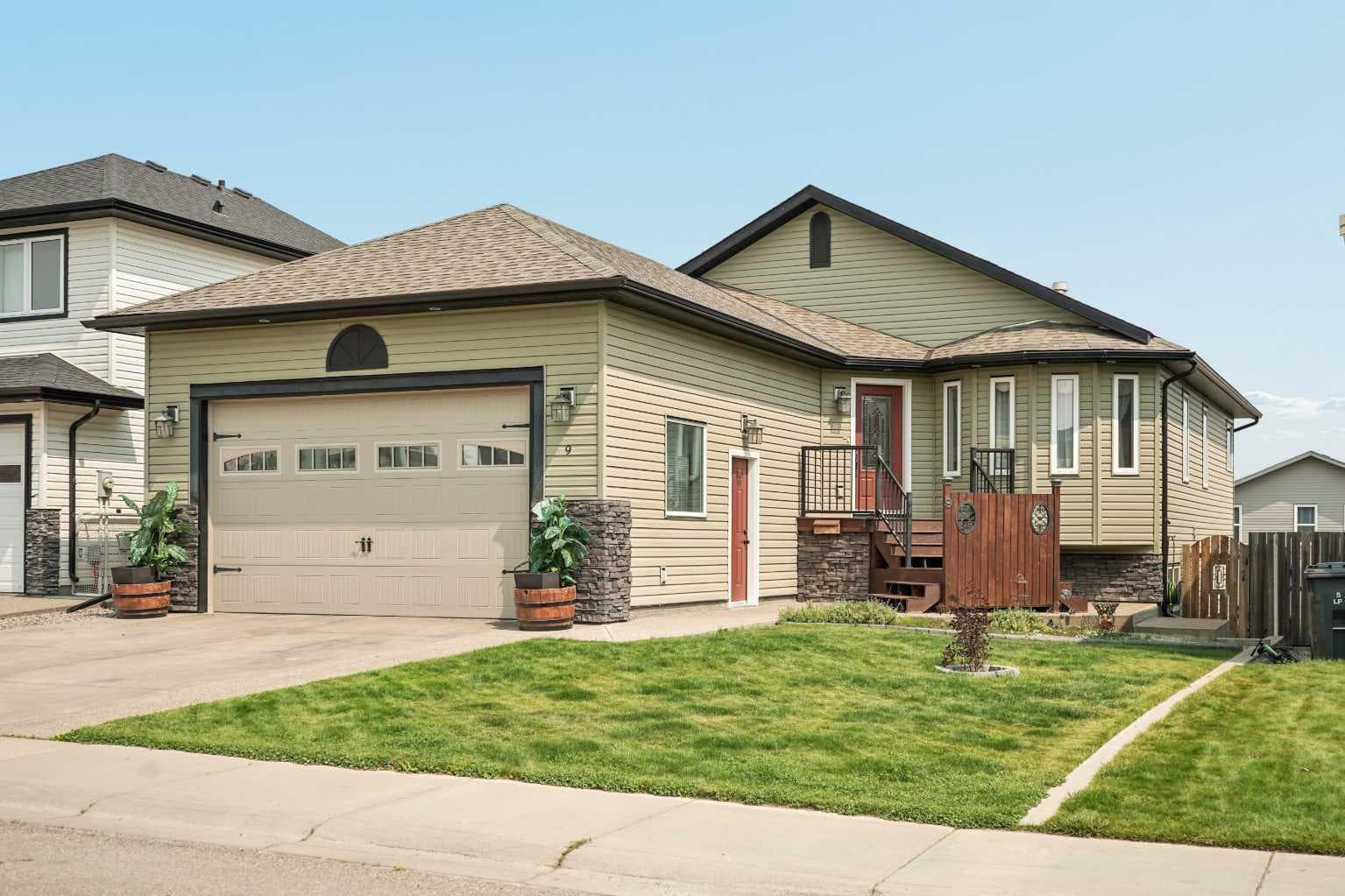 9 Laurel Place — photo 2