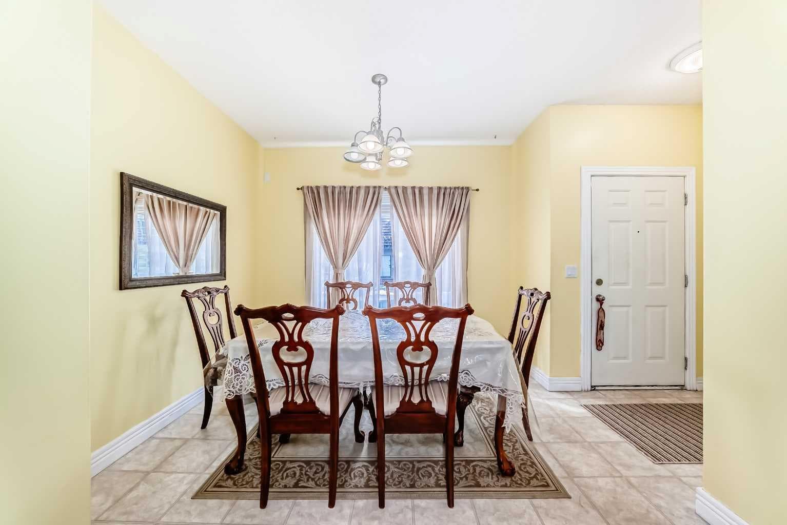 187 Bridlewood View SW — photo 3