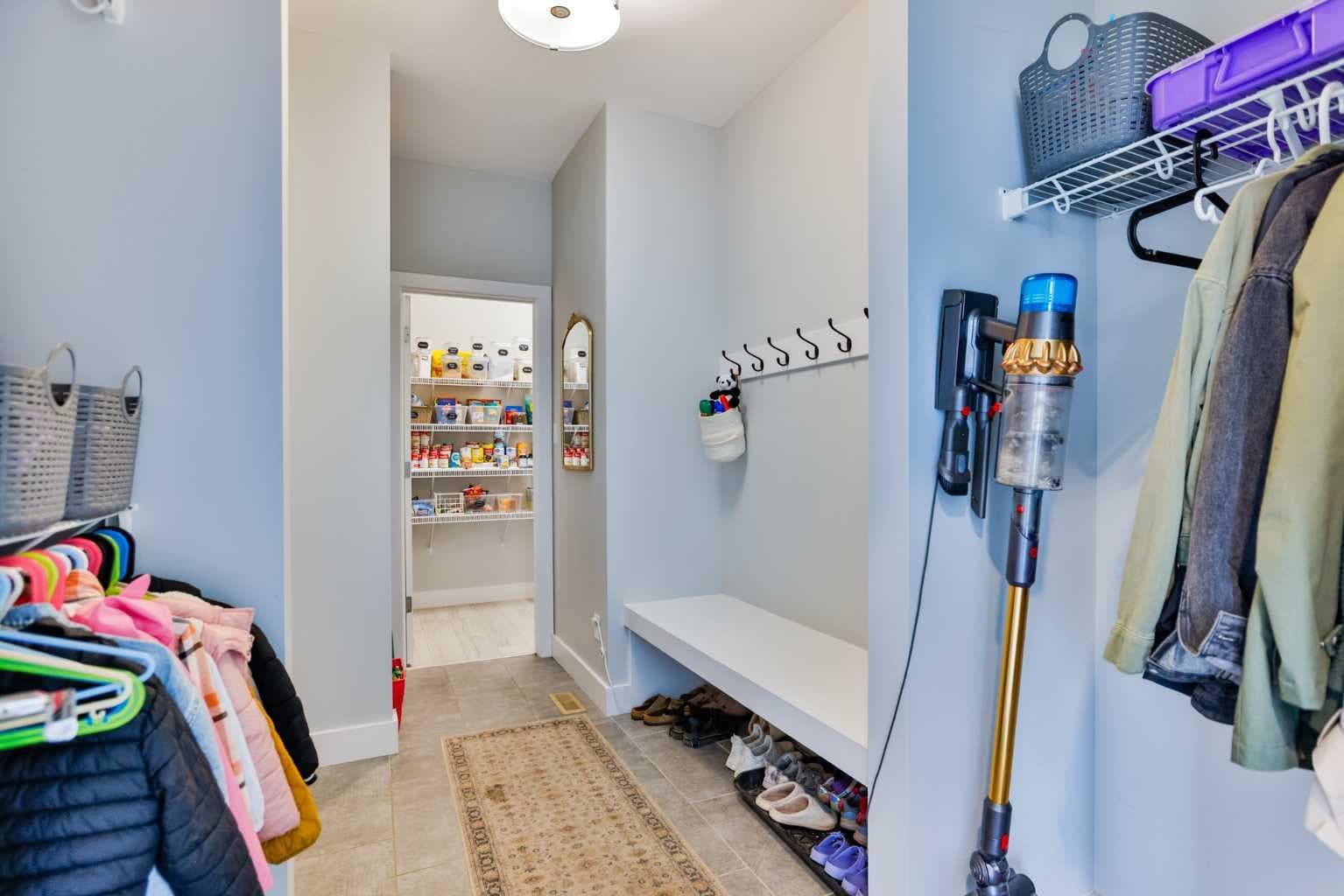 1222 Pacific Circle W — photo 3