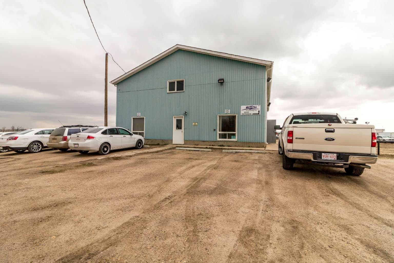 3 McKenzie Drive — photo 2