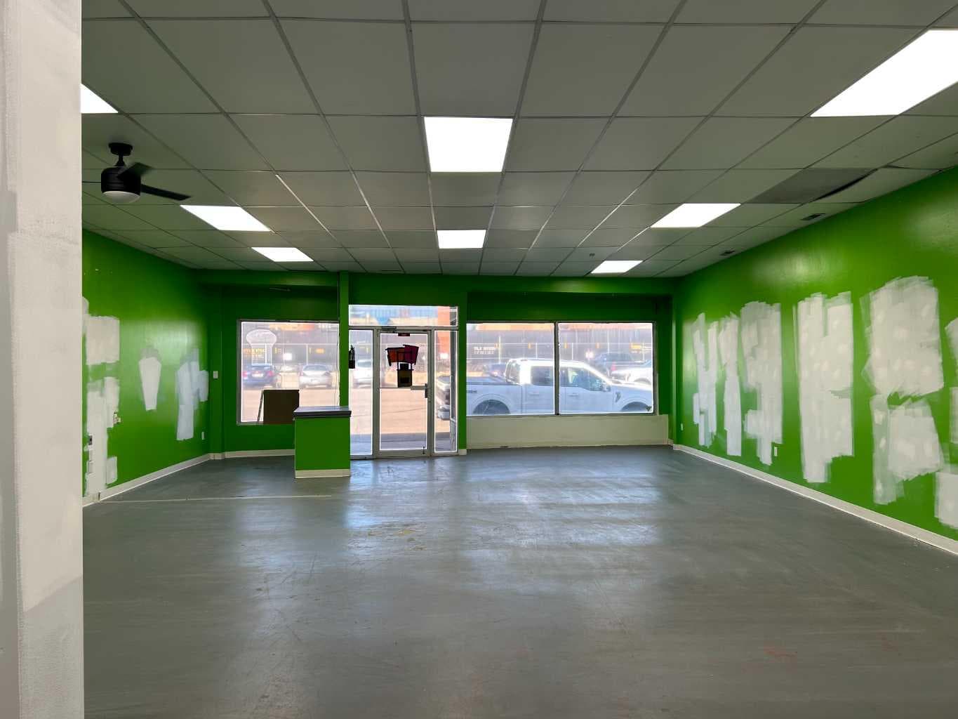 323 North Railway Street SE — photo 2