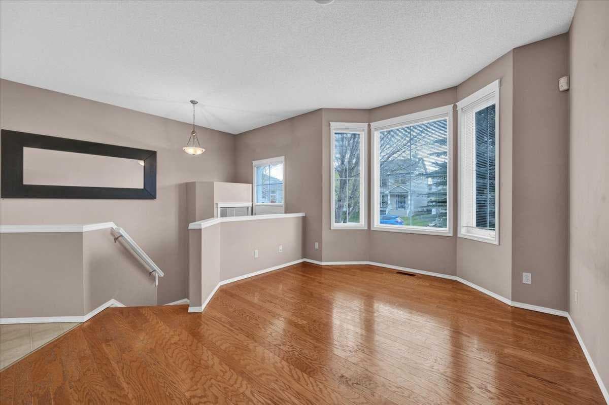 231 Tuscany Drive NW — photo 2