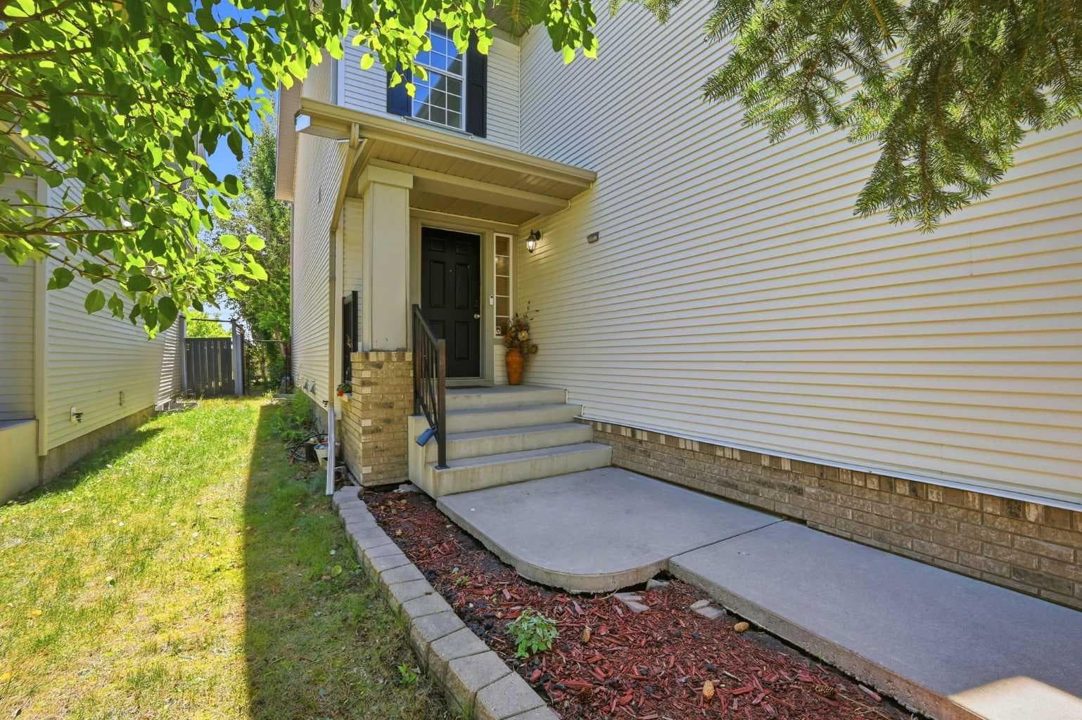 84 Cougar Ridge Circle SW — photo 5