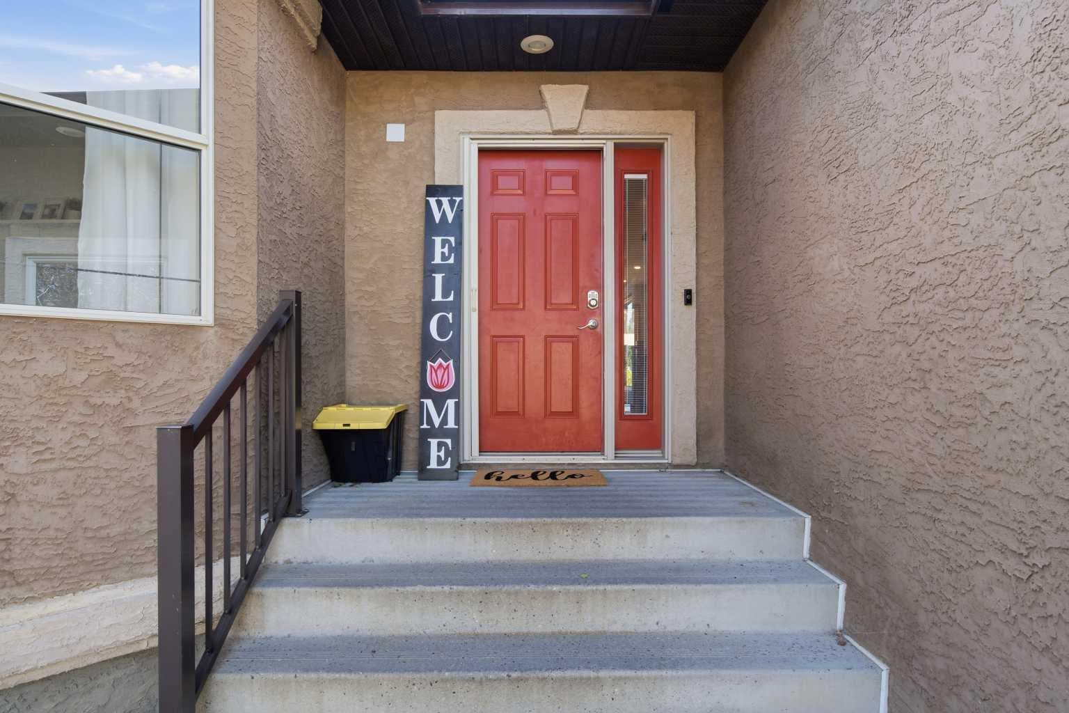 125 Ainsworth Crescent — photo 4