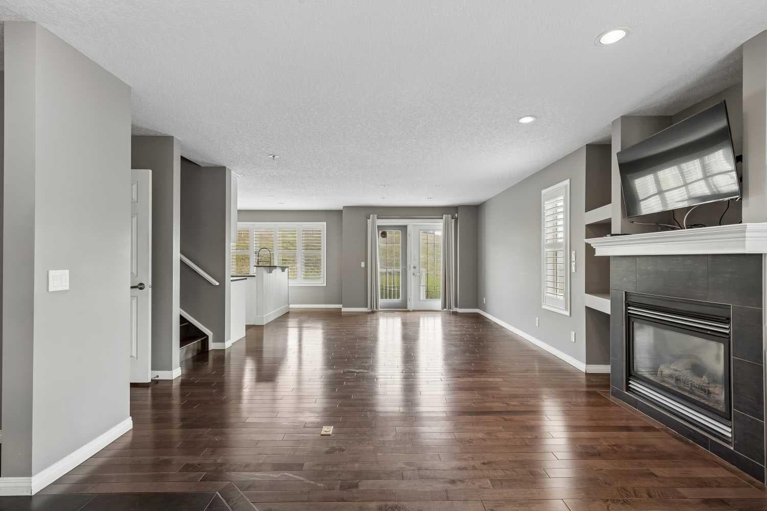 139 Hidden Creek Gardens NW — photo 2