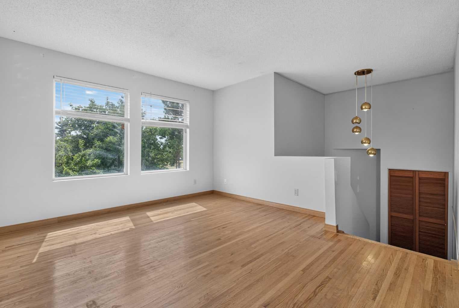 68 Erin Park Drive SE — photo 3