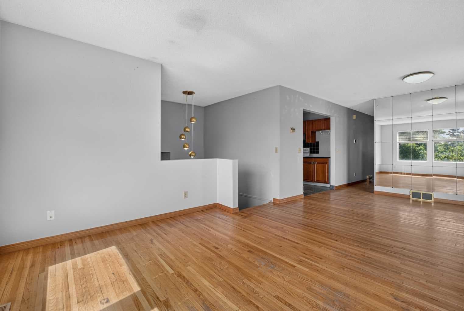 68 Erin Park Drive SE — photo 5
