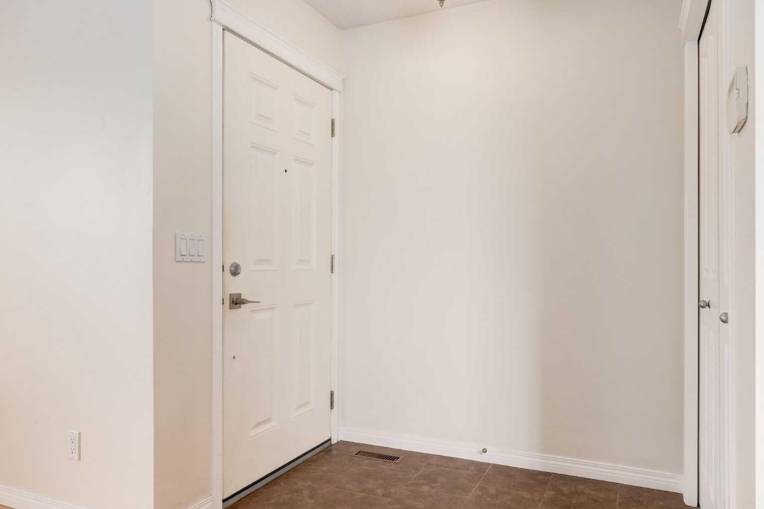 2234 15A Street SE — photo 3