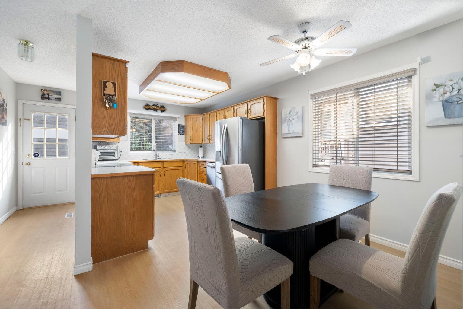 76 Douglas Ridge Close SE — photo 4