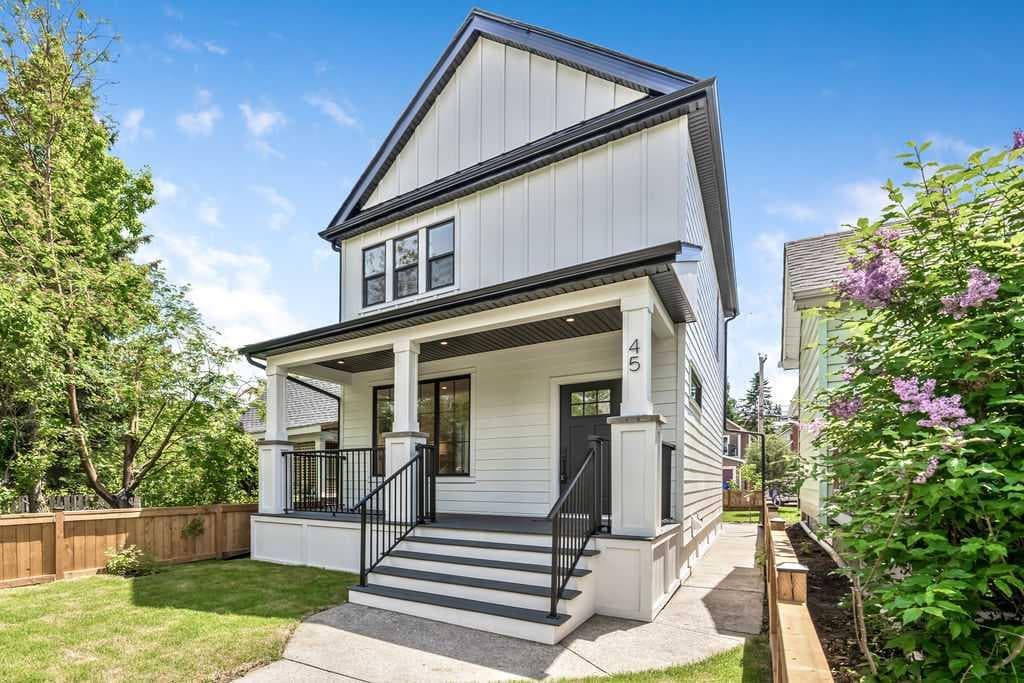 45 25 Avenue SW — photo 2