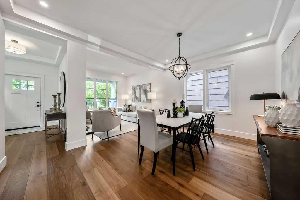 45 25 Avenue SW — photo 4