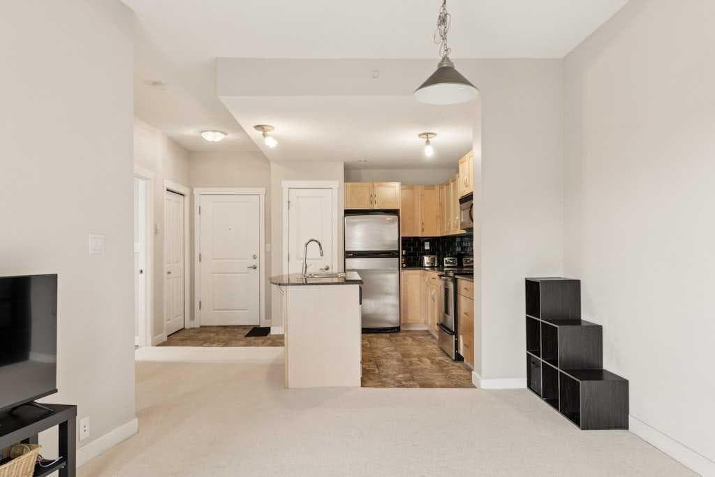 3412, 5605 Henwood Street SW — photo 5