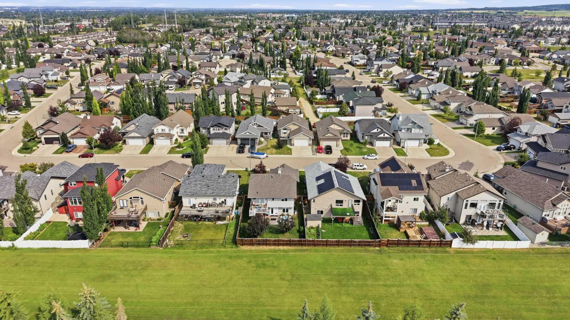 88 Valentine Crescent — photo 4
