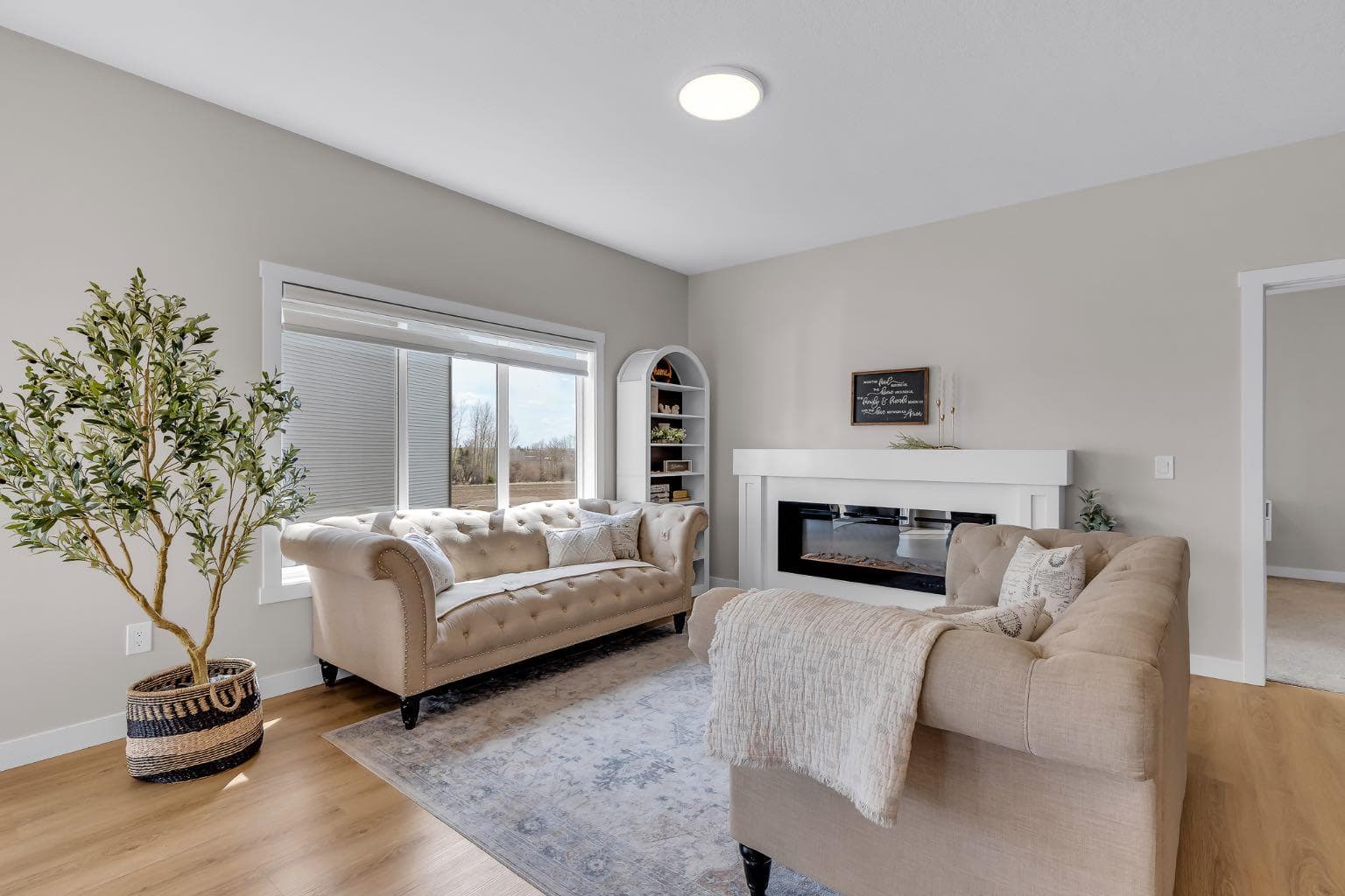 315 Monterey Place SE — photo 3