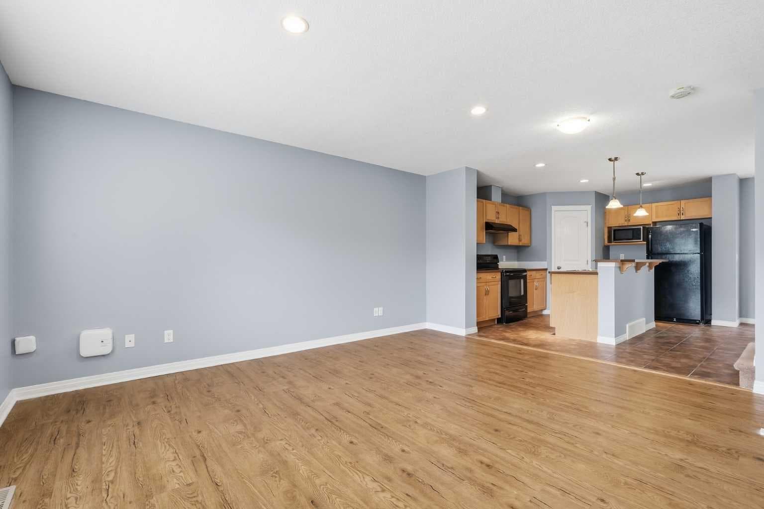 149 Prestwick Villas SE — photo 3