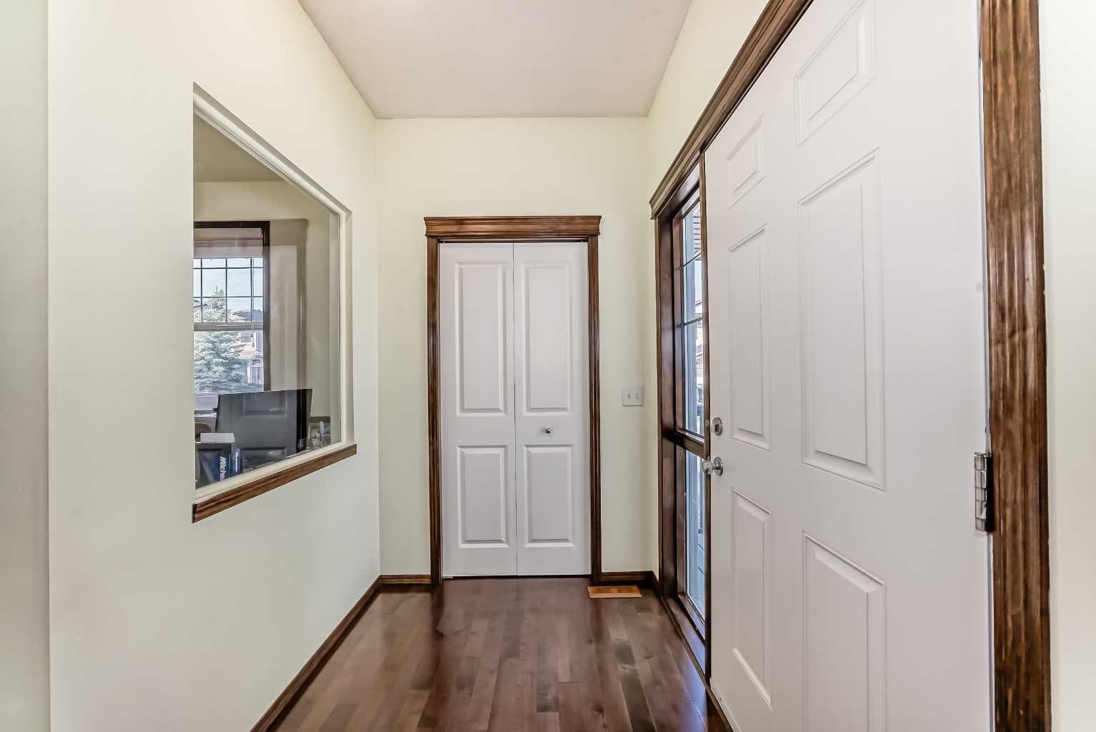 55 Eversyde Gardens SW — photo 2