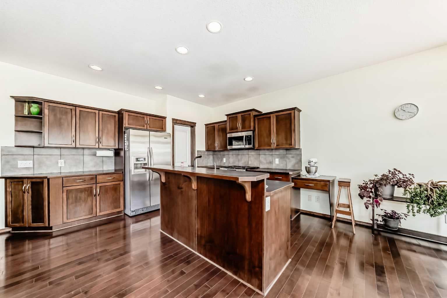 55 Eversyde Gardens SW — photo 3
