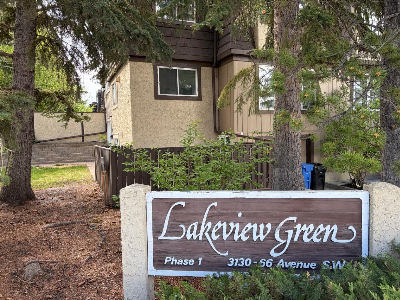 104, 3130 66 Avenue SW — photo 2