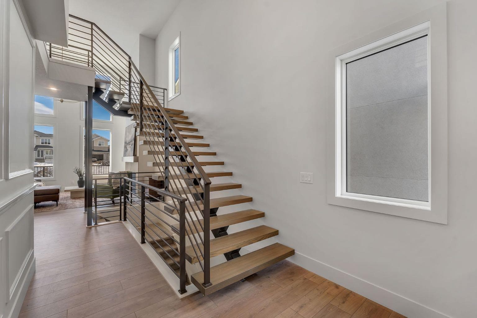 2044 Waterbury Road — photo 4