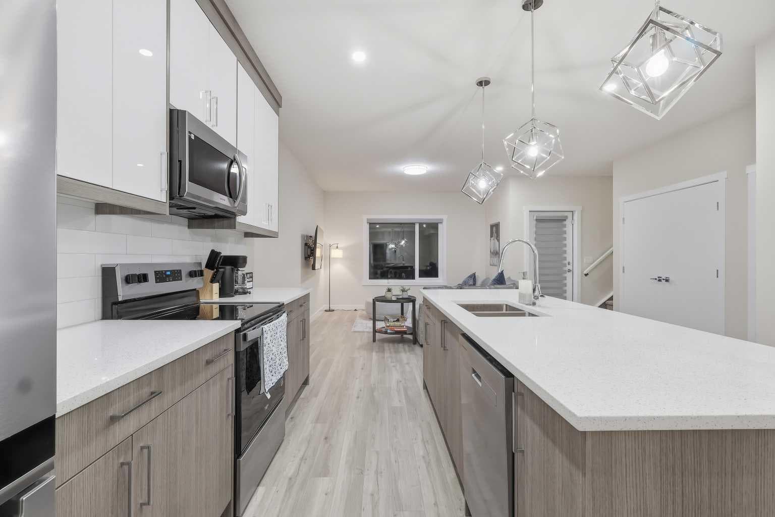 110 Red Sky Villas NE — photo 4
