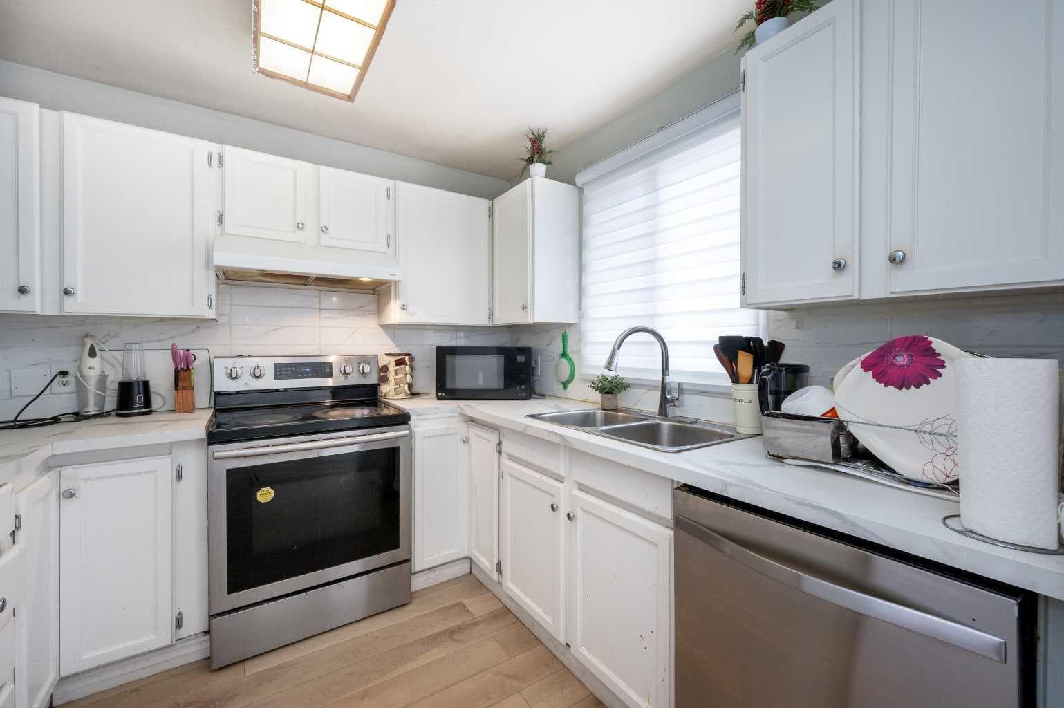 356 Falmere Road NE — photo 3