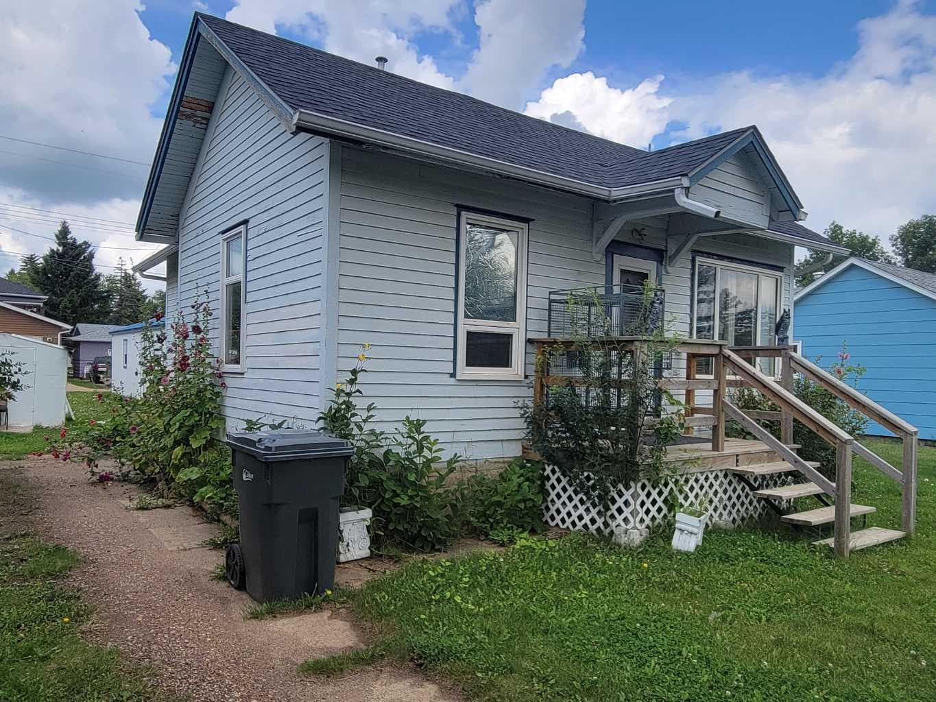 5118 51 Street — photo 3