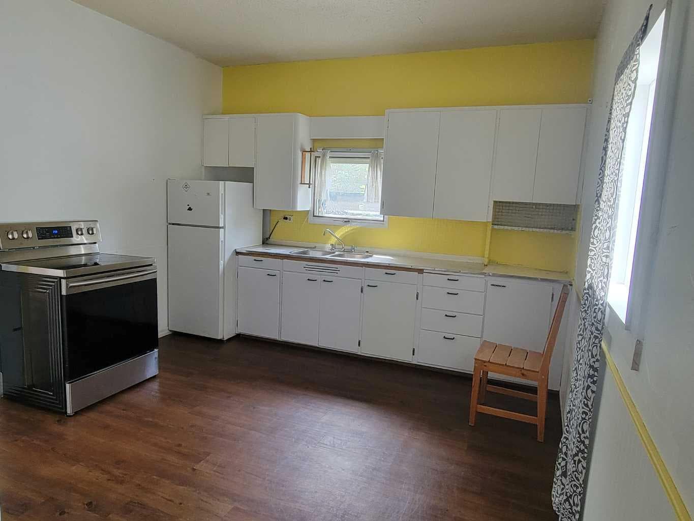 5118 51 Street — photo 4