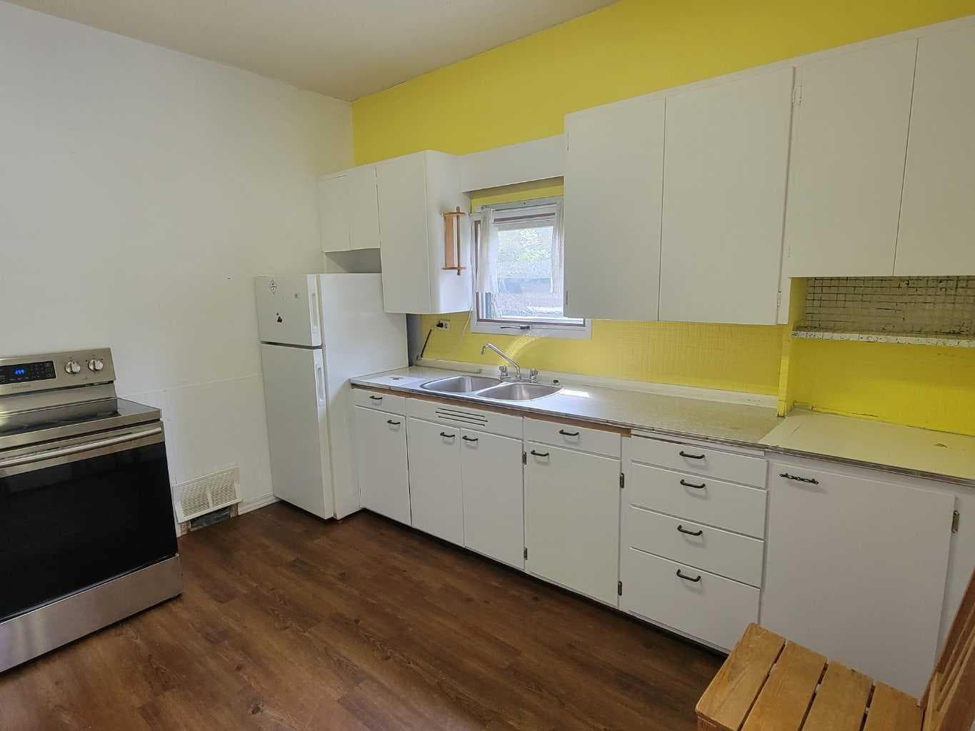 5118 51 Street — photo 5