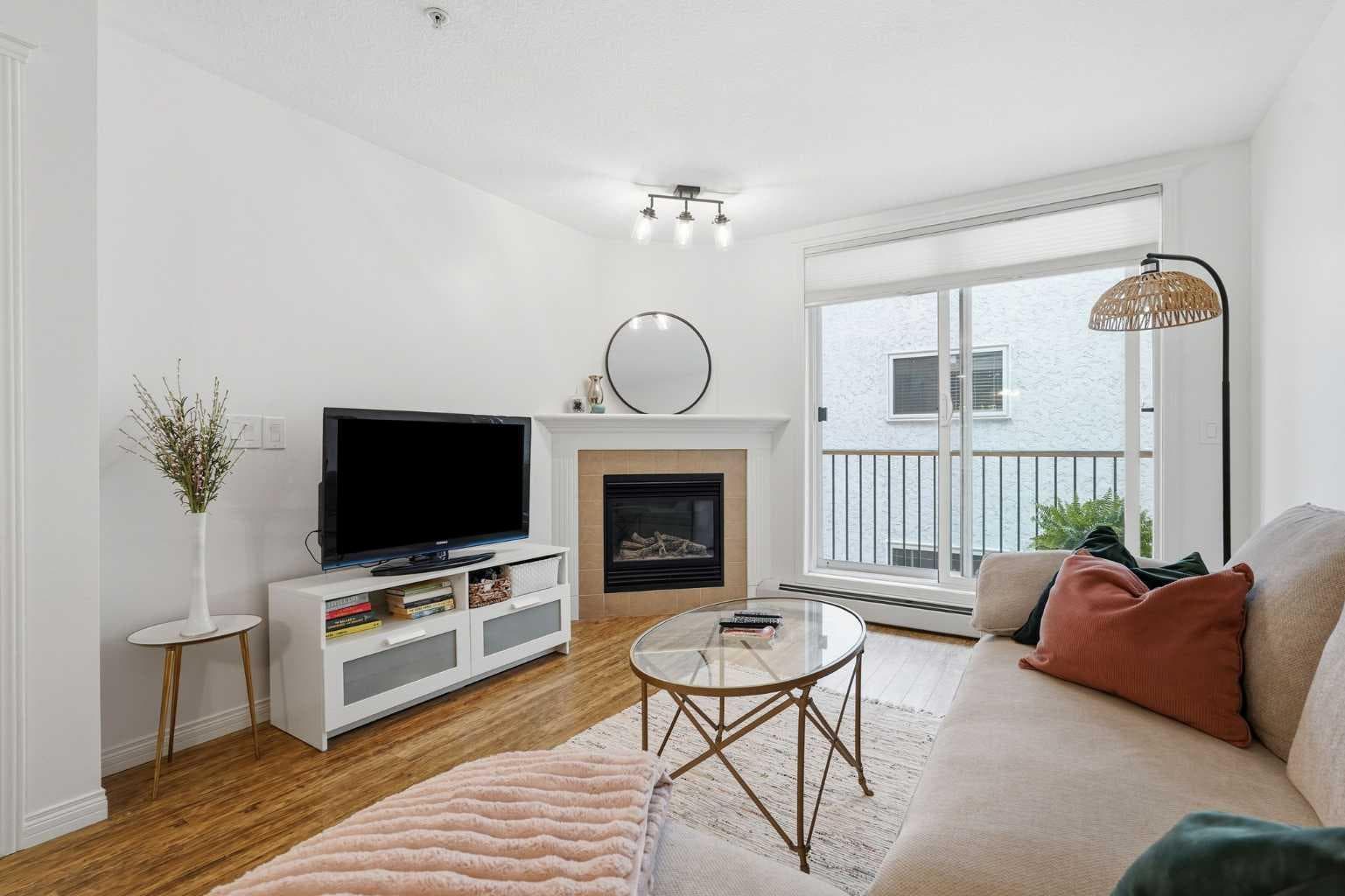 202, 1833 11 Avenue SW — photo 3