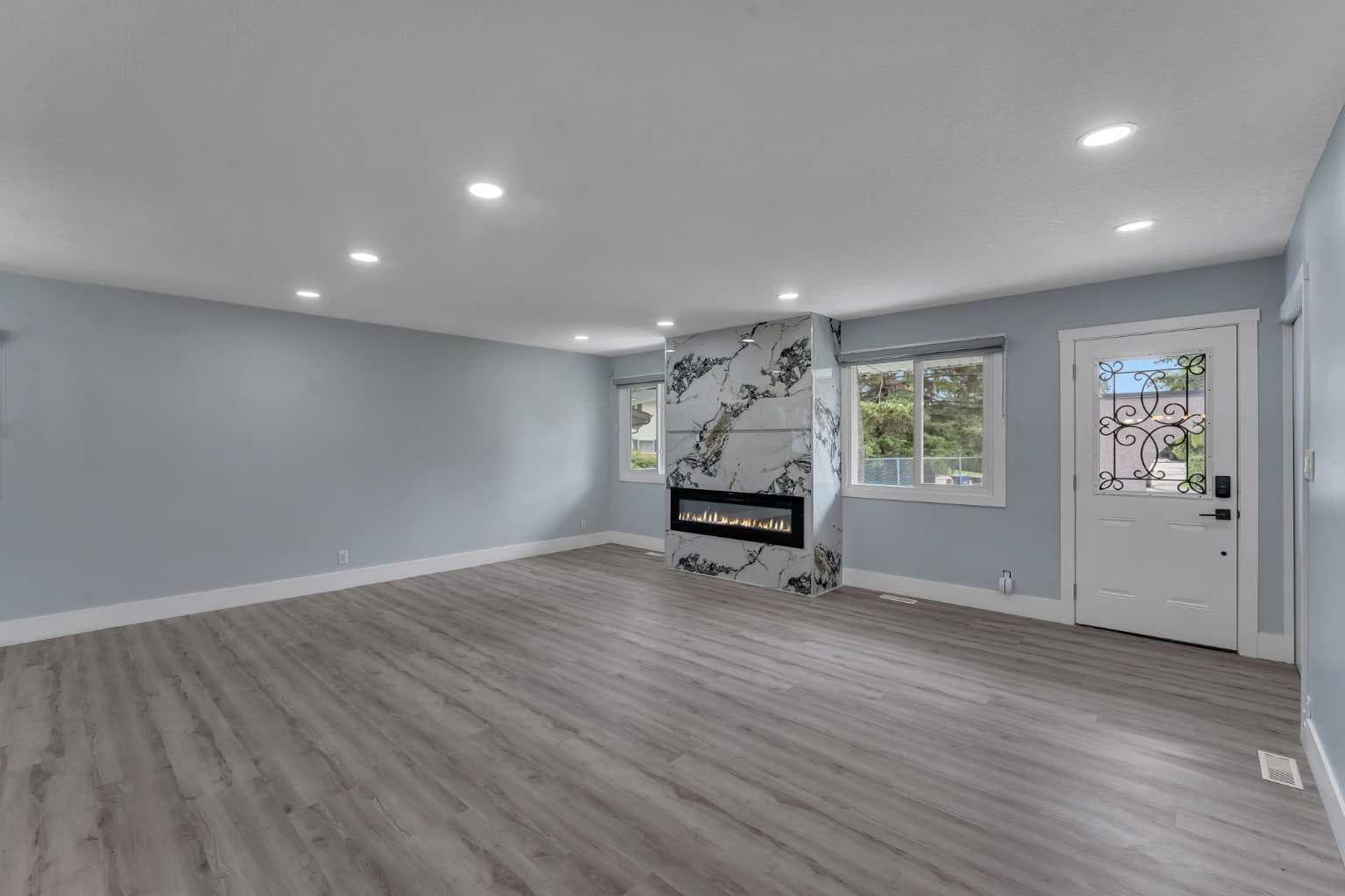 2930 Oakmoor Crescent SW — photo 5