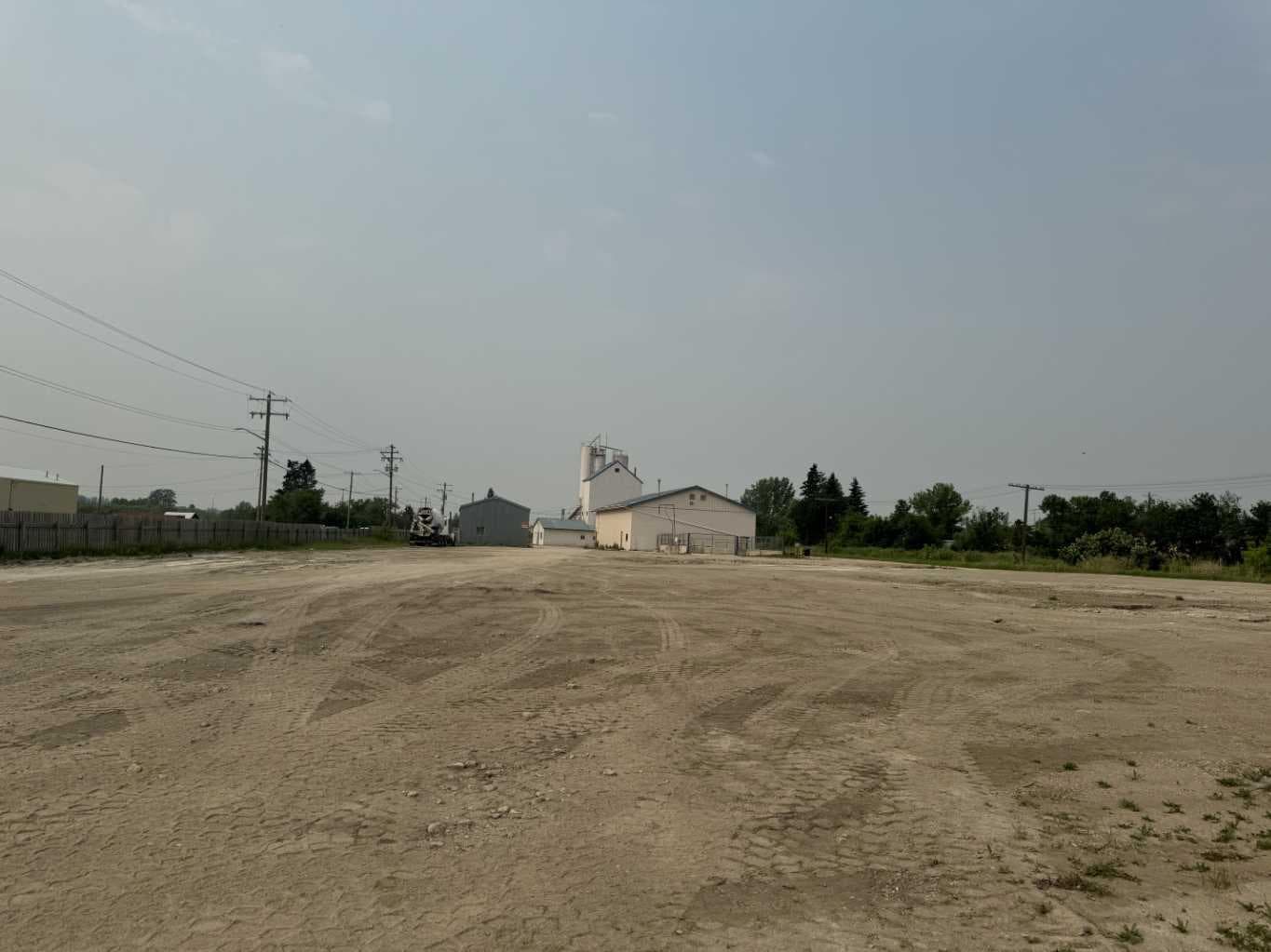 5304 49 Street — photo 4