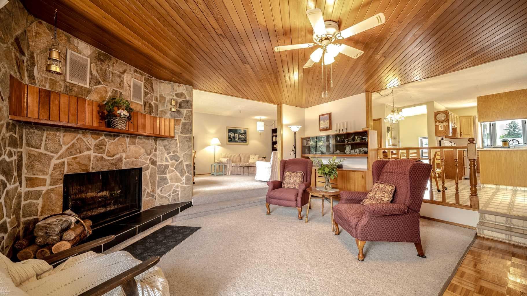 5015 Marchand Crescent NE — photo 4