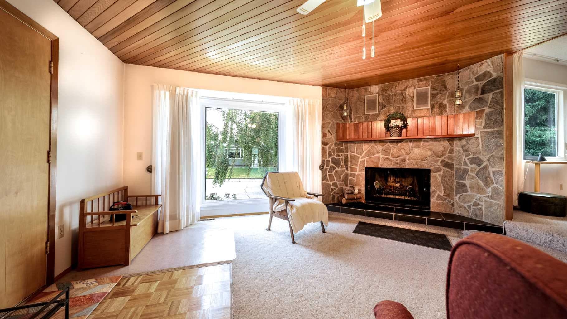 5015 Marchand Crescent NE — photo 5
