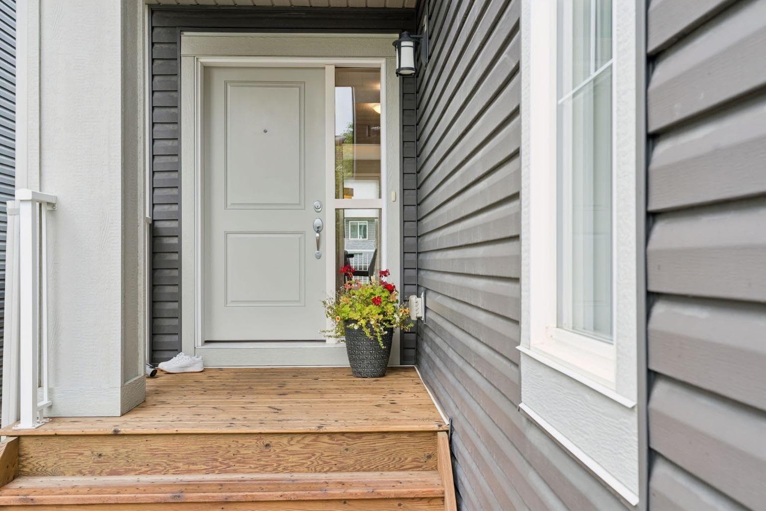 4 Emberside Place — photo 3