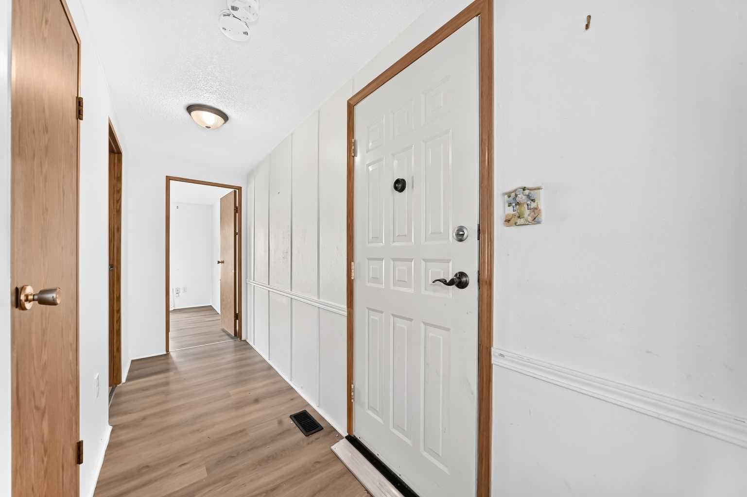262 Burroughs Circle NE — photo 5