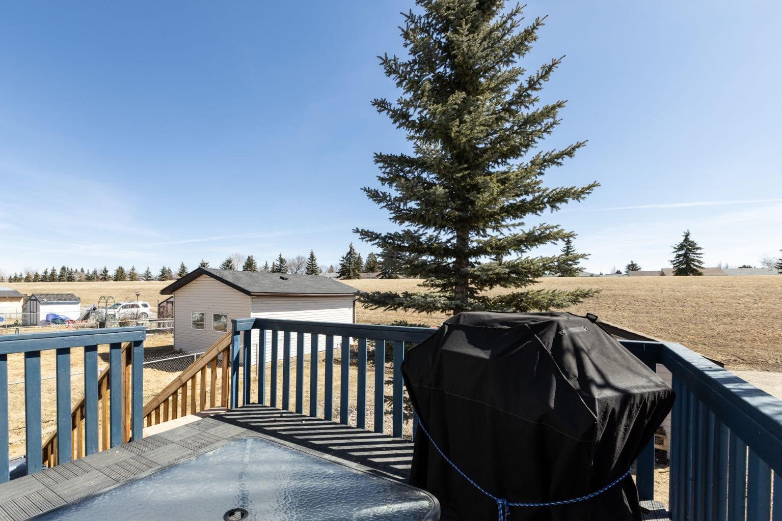 4406 54A Avenue Crescent — photo 4