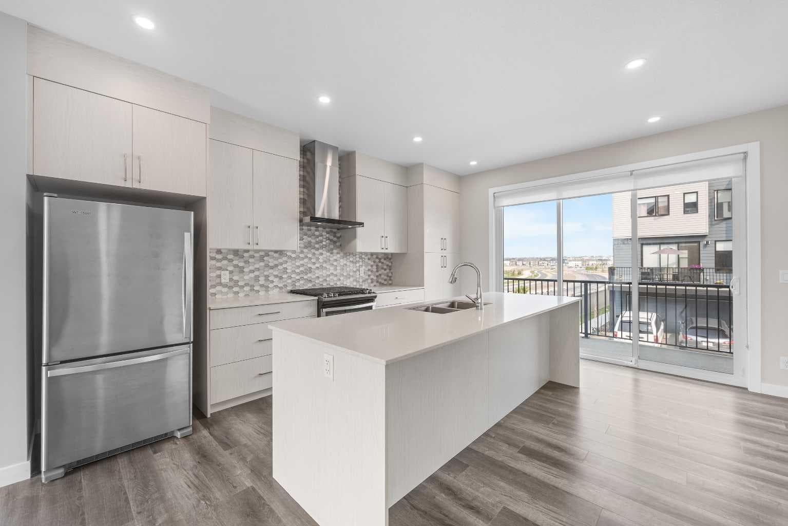 615 Evanston Link NW — photo 2